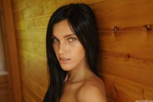 Megan E - Per Noi  77ar1riqmg