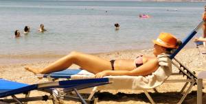 Voyeur Spy Candid in Greece [x31] h7atubxwjj