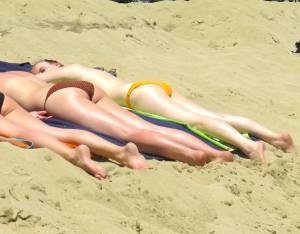 Barchellona beach voyeur x14 x7atmj1qyo