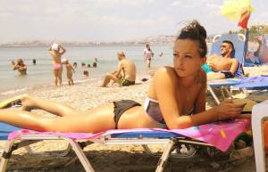 Voyeur Spy Candid in Greece [x31] 47atubv5ia