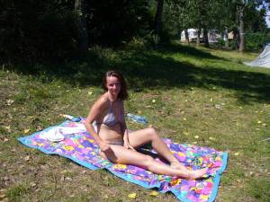 Sexy Topless Girlfriend Privates l7auixjslg