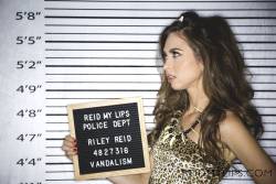 Riley Reid Busted 150x 5760x3840  67av3t1w2w