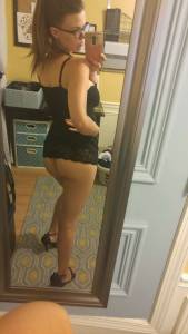 Big Tits Brunette [x44] d7awi5gubl