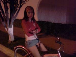Latina Esposa [x573] x7aw7923hl