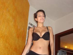 Latina Esposa [x573] s7aw7r8eiw