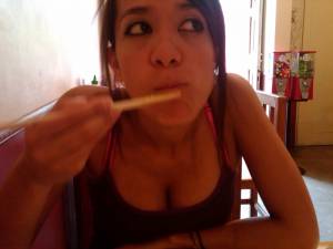 Latina Esposa [x573] l7aw7k81s5
