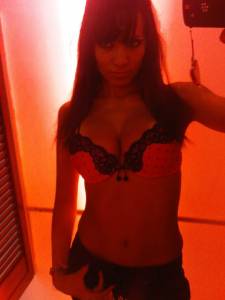 Latina Esposa [x573] v7aw7ps57q
