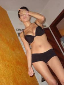 Latina Esposa [x573] 17aw7r9uhz