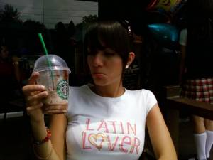 Latina Esposa [x573] 57aw7neao6