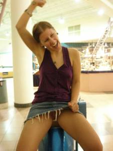 Crazy Hardcore Wife (245 Pics) t7aw4dkur7