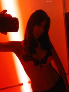 Latina Esposa [x573] 77aw7pgua1