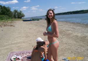 Young Teen On Vacation [x67] y7aw3glxca