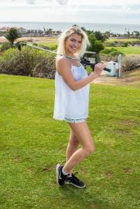Leaya â€“ Tee Time 06-14 o7bbfqanxm