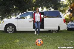 Alexis Fawx Soccer Mom Rescue - 153x q7beb9i5ru