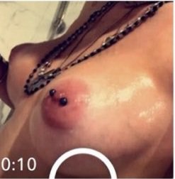 Bella Thorne â€“ Topless Private Leaks (NSFW)-s7bdvjppii.jpg
