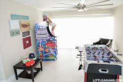 Vina Sky Asian Arcade Pussy Play - 1600px - 192X o7bet41l0q