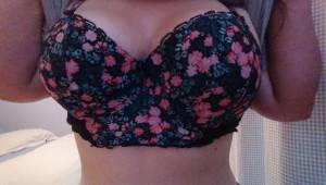 Amateur Naughty Nanny (629 images) b7bejs0uey