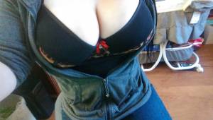 Amateur Naughty Nanny (629 images) g7bekde7gp