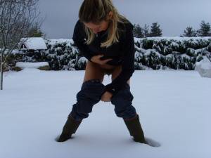 Hairy blonde indoors and outdoors piss x261-k7bfcvgxs1.jpg