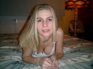 Slim Blonde Girlfriend [x152] 17bfdoadsn