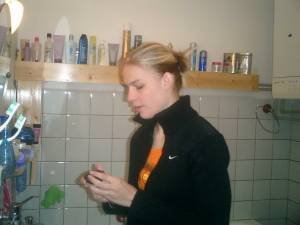 Slim Blonde Girlfriend [x152] z7bfdrolci