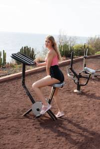 Casey â€“ Invigorate 06-18 o7bfo4c40q