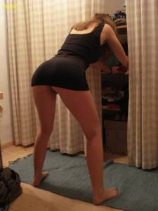 Horny girl, posing, suck and fuck with black Cock x 213 v7bfk12lje