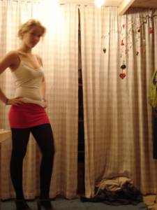 Horny girl, posing, suck and fuck with black Cock x 213 07bfk1waaz