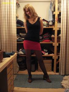 Horny girl, posing, suck and fuck with black Cock x 213 d7bfk1t7ia