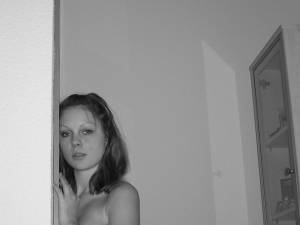 Black and white Fuck x 77 o7bgfsi1mm