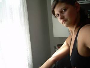 Austrian College Girl x60 b7bfrlhqtb