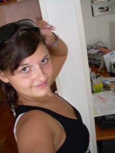 Austrian College Girl x60 f7bfrlihqe
