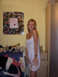 Austrian Teen Girlfriend x49 j7bfrmd77m