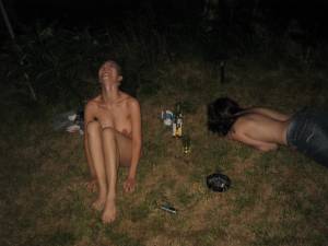 Hot outdoor Posing x 87 x7bg0g61ew