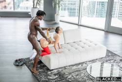 Ella Reese Stretching - 67x b7bh16mjbr