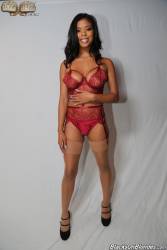 Nia Nacci Whitney Wright - 442x j7bh2kjd7f