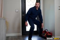 Diamond Banks Fucking The Repairman - 509x h7bhebfy4o