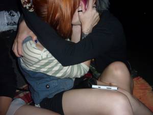 Drunken Emo Girls x115 d7bgxiaser
