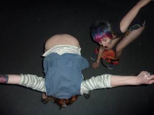 Drunken Emo Girls x115 n7bgxim1m0