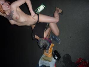 Drunken Emo Girls x115 n7bgxiw4nz