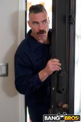 Diamond Banks Fucking The Repairman - 509x c7bheaj7yh