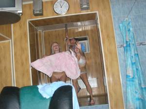 Hot girls, homemade Party x 51 o7bgw7ijsw