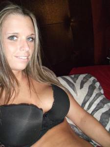 Hot, big boobs Cheerleader x 42 g7bh6vvkys
