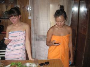 Five naked girls, fun in Sauna x 125-j7bh7gspg0.jpg