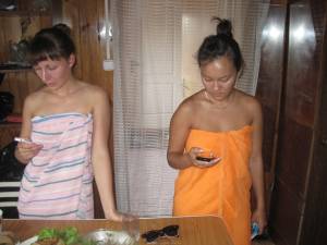 Five naked girls, fun in Sauna x 125 j7bh7gspg0