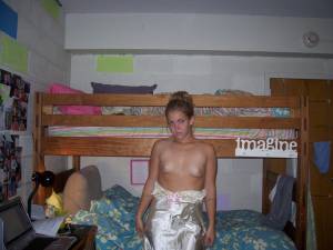 UVA Hottie x23 b7bh6g0rld