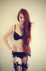 Unknown Amateur Brunette Teen Photoshoot 47bh6ew37d
