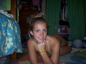 UVA Hottie x23 i7bh6g5k1e