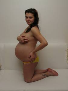 Pregnant Renata x91-17bh9d1azx.jpg