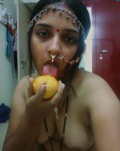 Indian MILF Porn Pics x71 u7bh9m6gwr